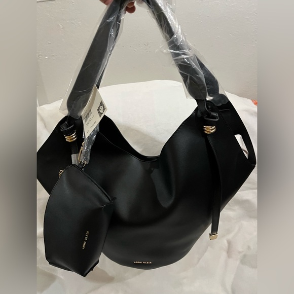 Anne Klein extra large hobo tote bag - Picture 3 of 4